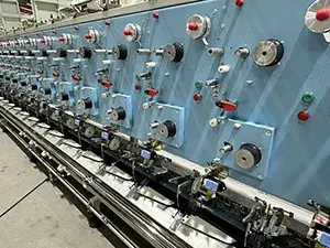 Spandex Feeding Device