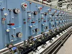 Spandex Feeding Device